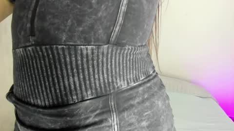 Snapshot of abbyquinn__ chatting on February 2025 03:39:02 AM Abby online show from February 2025 03:39:02 AM