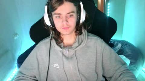 Snapshot of abbysal_blade chatting on December 2025 07:03:01 AM abbysal_blade online show from December 2025 07:03:01 AM