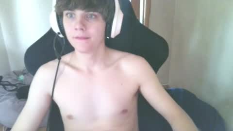 abbysal_blade online show from June 2026 07:11:01 AM