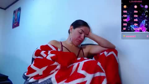 Snapshot of abbyshinne chatting on November 2025 03:11:02 PM abbyshinne online show from November 2025 03:11:02 PM