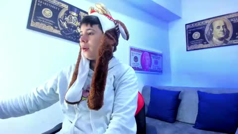 Abby Smith online show from December 2024 12:16:01 PM