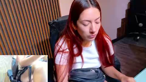 Snapshot of abbystones chatting on June 2026 11:31:01 AM Abby Stones online show from June 2026 11:31:01 AM