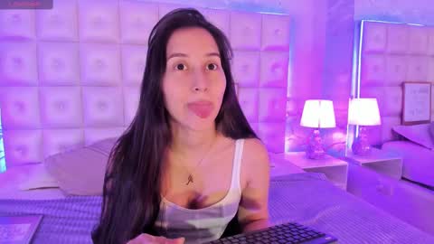 Snapshot of abbysweet1_ chatting on December 2024 11:33:01 AM Abigail online show from December 2024 11:33:01 AM