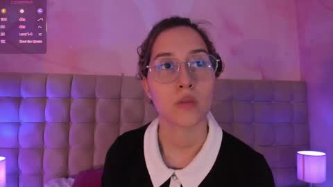 Snapshot of abbysweet1_ chatting on October 2025 07:34:02 PM Abigail online show from October 2025 07:34:02 PM