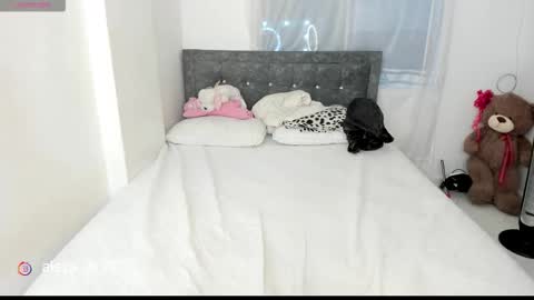 kaori online show from November 2025 10:41:02 PM