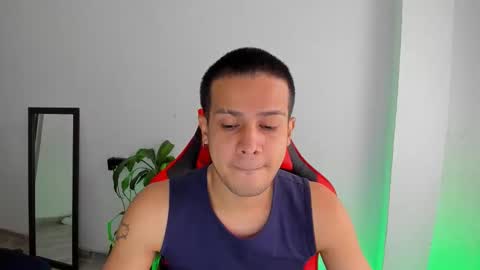 Independence model AbelAsburgo online show from February 2026 10:46:02 PM