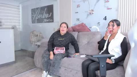 Snapshot of abella_as chatting on October 2025 02:04:02 PM Abella online show from October 2025 02:04:02 PM