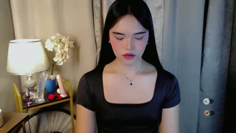 Abetterchristine online show from December 2025 01:36:01 AM