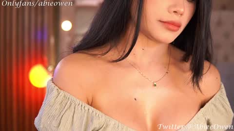 abie_owen online show from January 2025 08:19:02 PM