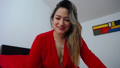 ximena online show from December 2024 01:34:02 PM