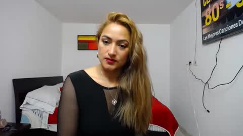 ximena online show from November 2025 12:49:01 PM