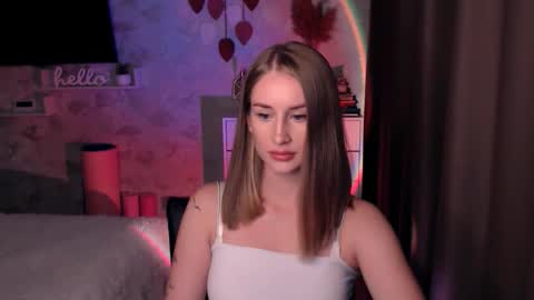 Anna online show from October 2025 07:12:01 PM