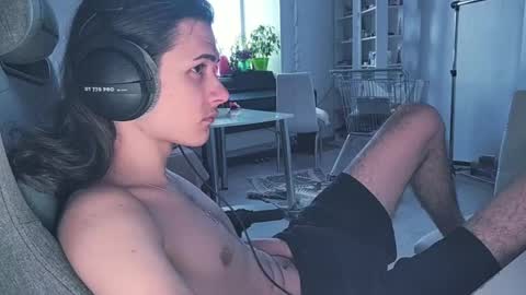Snapshot of abobus123 chatting on April 2026 12:21:01 PM hi cum in pvt noi extra tip online show from April 2026 12:21:01 PM