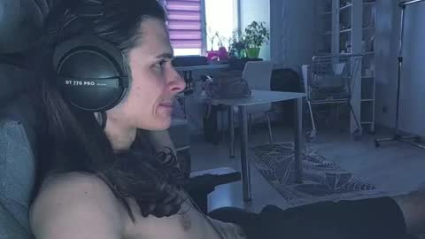 Snapshot of abobus123 chatting on April 2026 02:32:01 PM hi cum in pvt noi extra tip online show from April 2026 02:32:01 PM