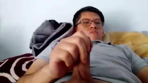 abraham651 online show from April 2026 06:43:01 PM