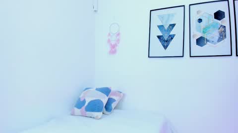 Snapshot of abriil7 chatting on February 2025 03:26:01 AM Abriil online show from February 2025 03:26:01 AM