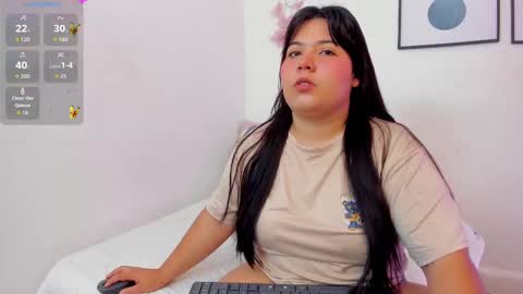 Snapshot of abriil7 chatting on September 2025 03:43:02 AM Abriil online show from September 2025 03:43:02 AM