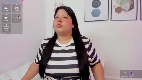 Snapshot of abriil7 chatting on September 2025 03:34:01 AM Abriil online show from September 2025 03:34:01 AM