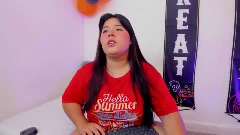 Snapshot of abriil7 chatting on November 2025 03:30:02 AM Abriil online show from November 2025 03:30:02 AM