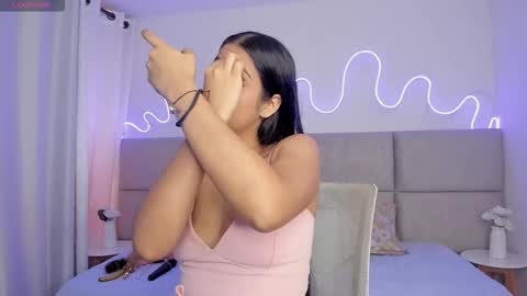 Snapshot of abriill_2 chatting on January 2026 07:52:02 PM ABRIL online show from January 2026 07:52:02 PM