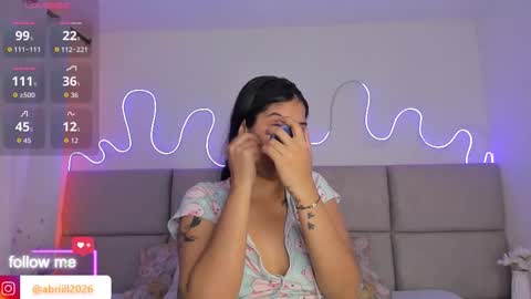 Snapshot of abriill_2 chatting on February 2026 07:29:02 PM ABRIL online show from February 2026 07:29:02 PM