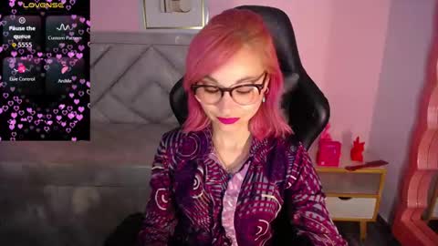 abril_ch_ online show from February 2026 12:17:01 PM