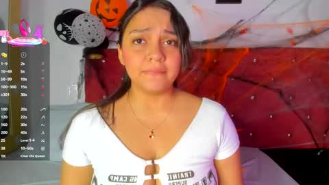Snapshot of abril_gomez_11 chatting on October 2025 04:04:02 AM abril_gomez_11 online show from October 2025 04:04:02 AM