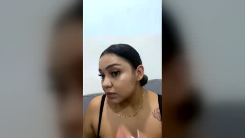 Snapshot of abril_gomez_11 chatting on January 2026 08:34:01 PM abril_gomez_11 online show from January 2026 08:34:01 PM