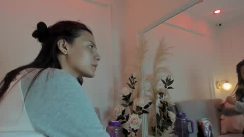 Snapshot of abril_jones10 chatting on December 2024 12:11:01 PM Abril jones online show from December 2024 12:11:01 PM