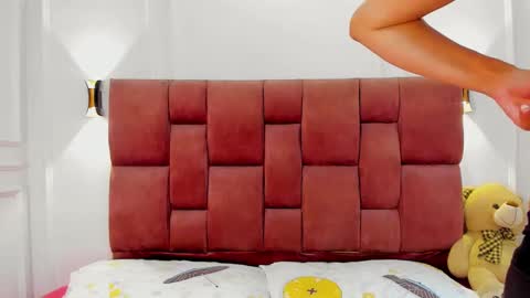 Snapshot of abril_jones10 chatting on January 2025 04:50:01 AM Abril jones online show from January 2025 04:50:01 AM