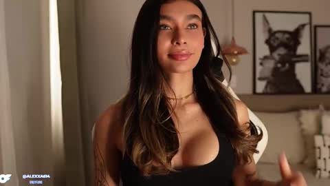 Snapshot of abril_w18 chatting on November 2025 09:40:01 PM My name is Alexa. Please say hello I like to chat with you. If you have requests please use tip online show from November 2025 09:40:01 PM