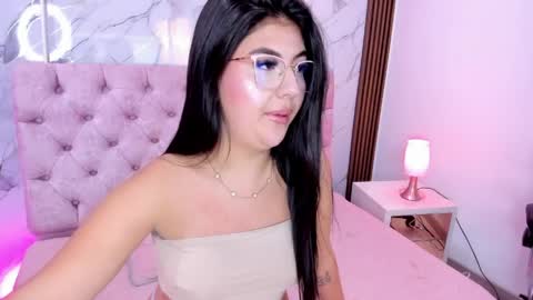 Abril online show from April 2026 11:54:02 AM