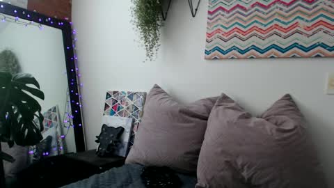 Snapshot of aby_bae2 chatting on January 2025 03:47:02 PM Aby online show from January 2025 03:47:02 PM