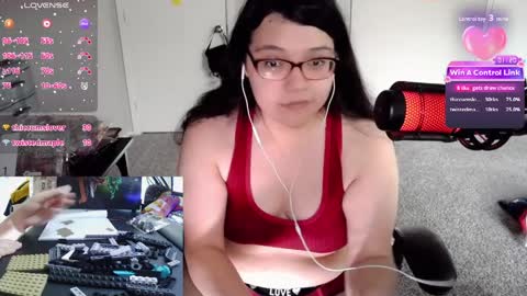 AChubbyGummy online show from April 2026 10:08:02 PM