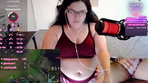 AChubbyGummy online show from April 2026 10:14:02 PM