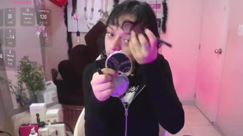 Snapshot of acid_bounze chatting on January 2026 01:05:02 PM Acid Bounze online show from January 2026 01:05:02 PM