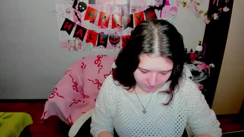 Kate online show from October 2025 12:46:02 AM