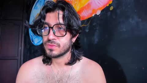 R. online show from November 2025 02:28:01 PM