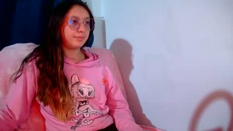 Snapshot of ada_naugthy1 chatting on September 2025 01:52:01 AM Ada naugthy28 online show from September 2025 01:52:01 AM