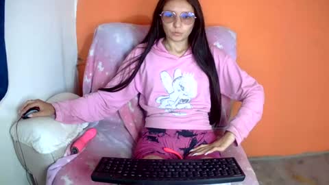 Ada naugthy28 online show from June 2026 09:50:01 PM
