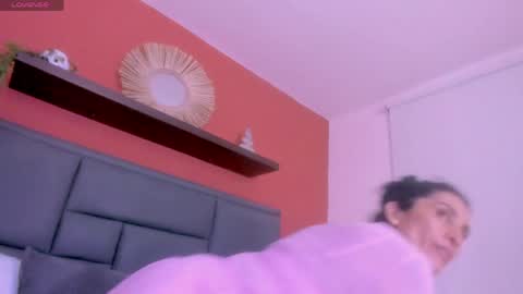 ada oconnor x   ..flaca..bella online show from June 2026 05:51:01 PM