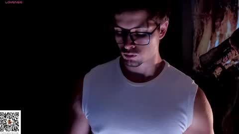 Adam online show from May 2026 02:52:01 AM