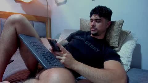 adam clarke online show from January 2025 01:17:01 PM