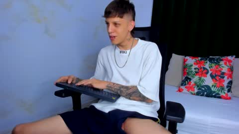 Adam online show from January 2025 08:11:01 PM