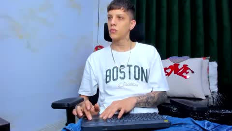 Adam online show from February 2025 08:59:01 PM