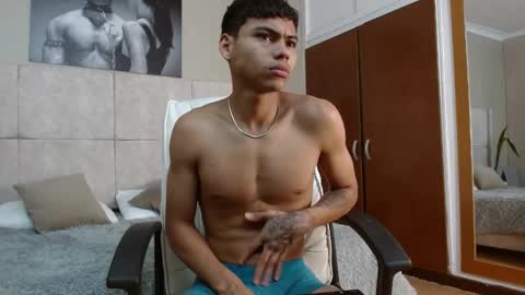 adam_piarse online show from September 2025 12:56:02 AM