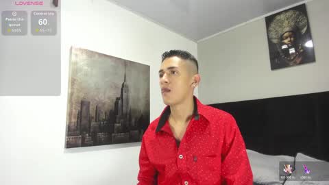 adam_walker_1 online show from May 2026 06:25:01 PM