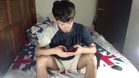 Snapshot of adam_x256 chatting on January 2025 12:20:01 AM instagram adam x256 online show from January 2025 12:20:01 AM