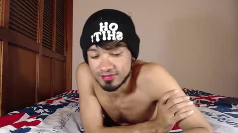 Snapshot of adam_x256 chatting on January 2025 09:15:02 PM instagram adam x256 online show from January 2025 09:15:02 PM