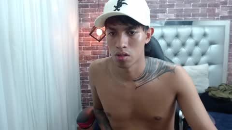 Adam online show from March 2025 04:44:02 PM